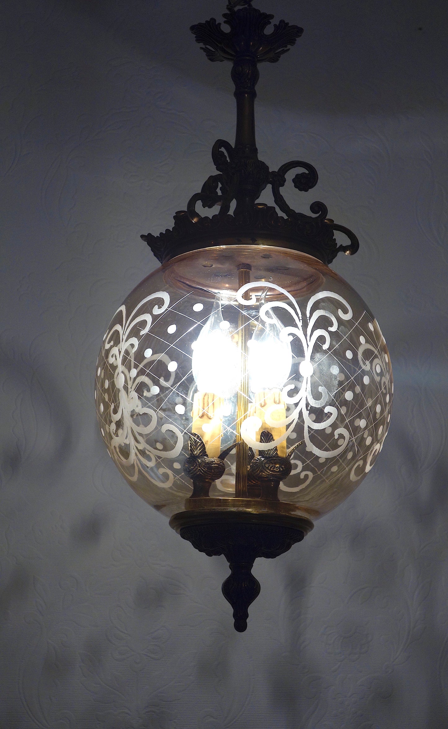 Wunderschöne Antik Messing Glas Hollampe, Kronleuchter, Lüster, 1940er