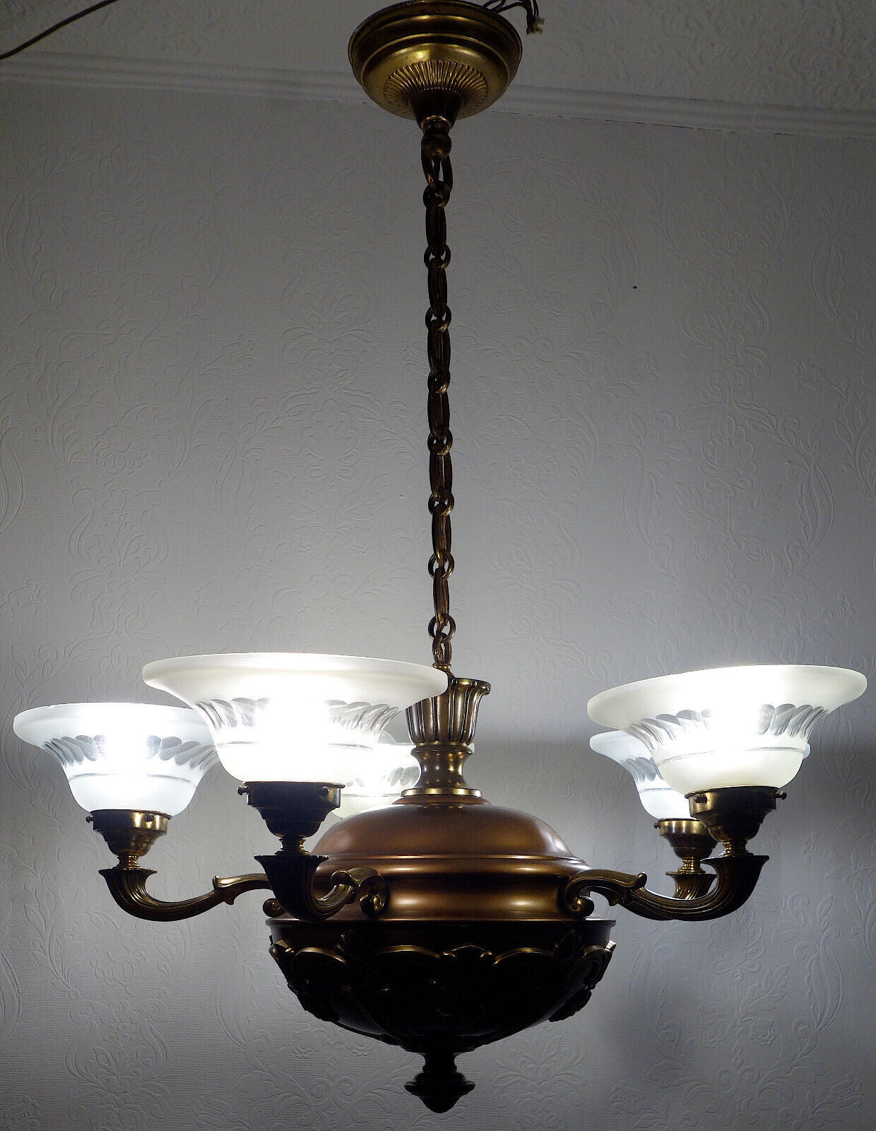 Französische Art Deko Messing Glas Kronleuchter, Lüster 5 Flammig