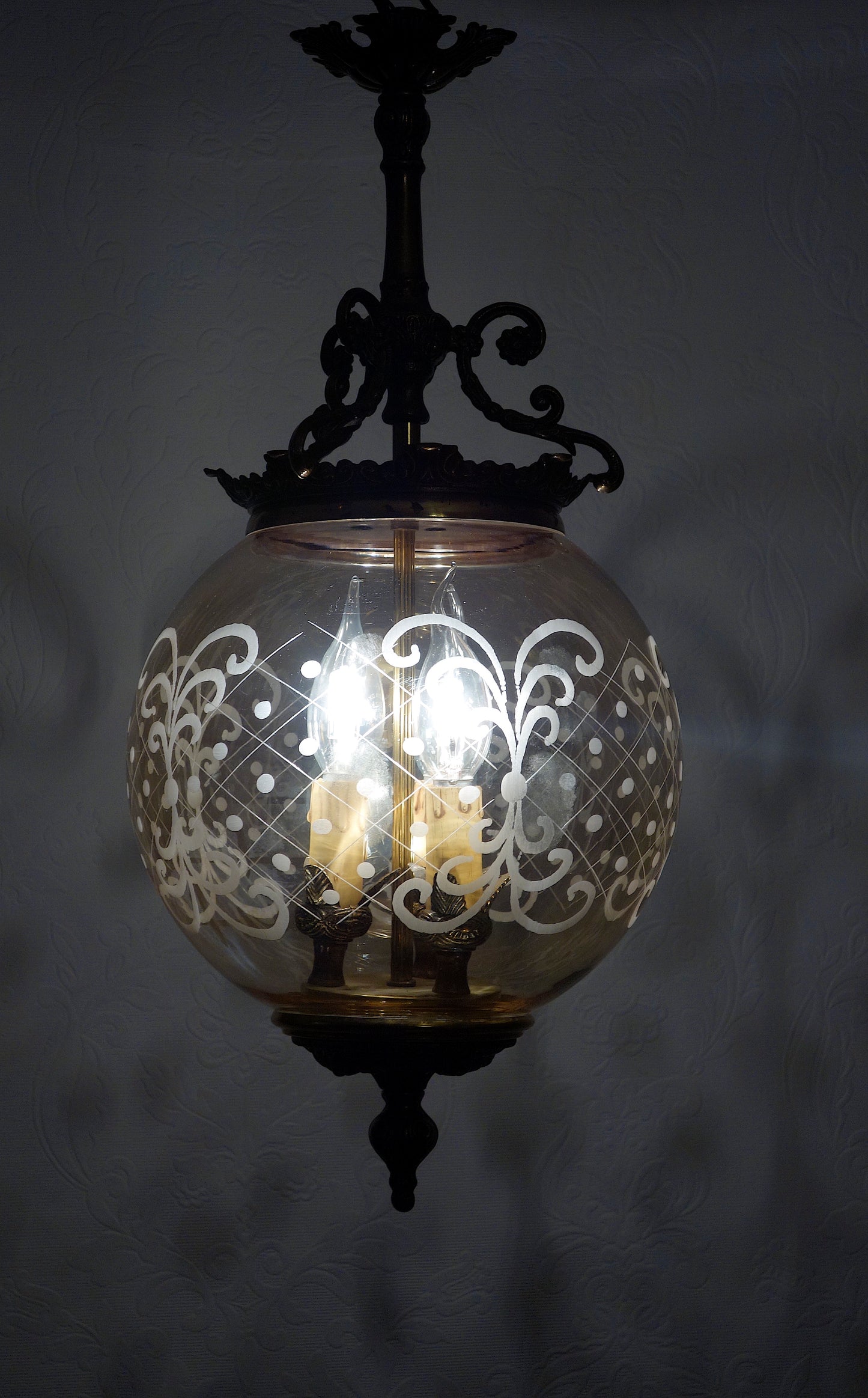 Wunderschöne Antik Messing Glas Hollampe, Kronleuchter, Lüster, 1940er