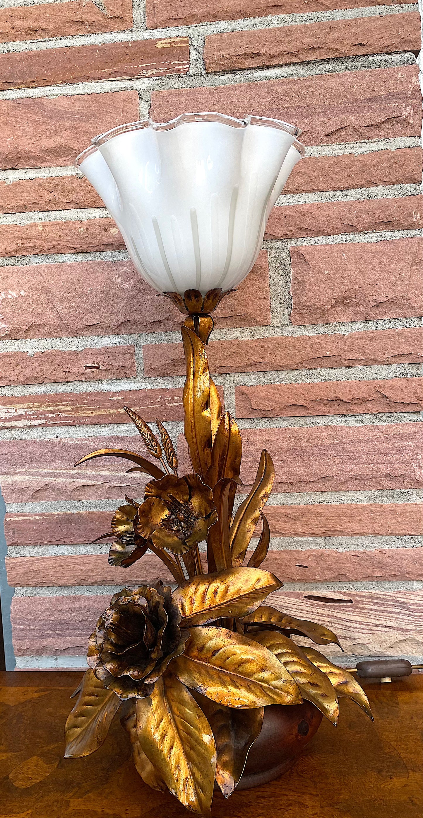 Vintage Hans Kögl Weizenähren und Blumen Tischlampe, 1960er