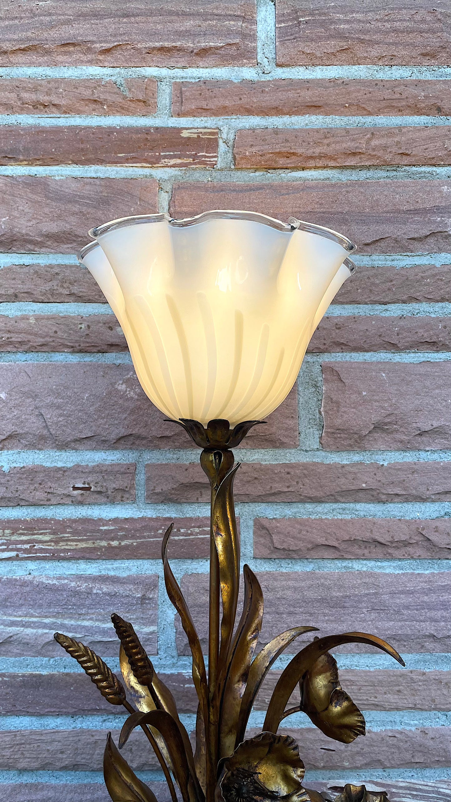 Vintage Hans Kögl Weizenähren und Blumen Tischlampe, 1960er