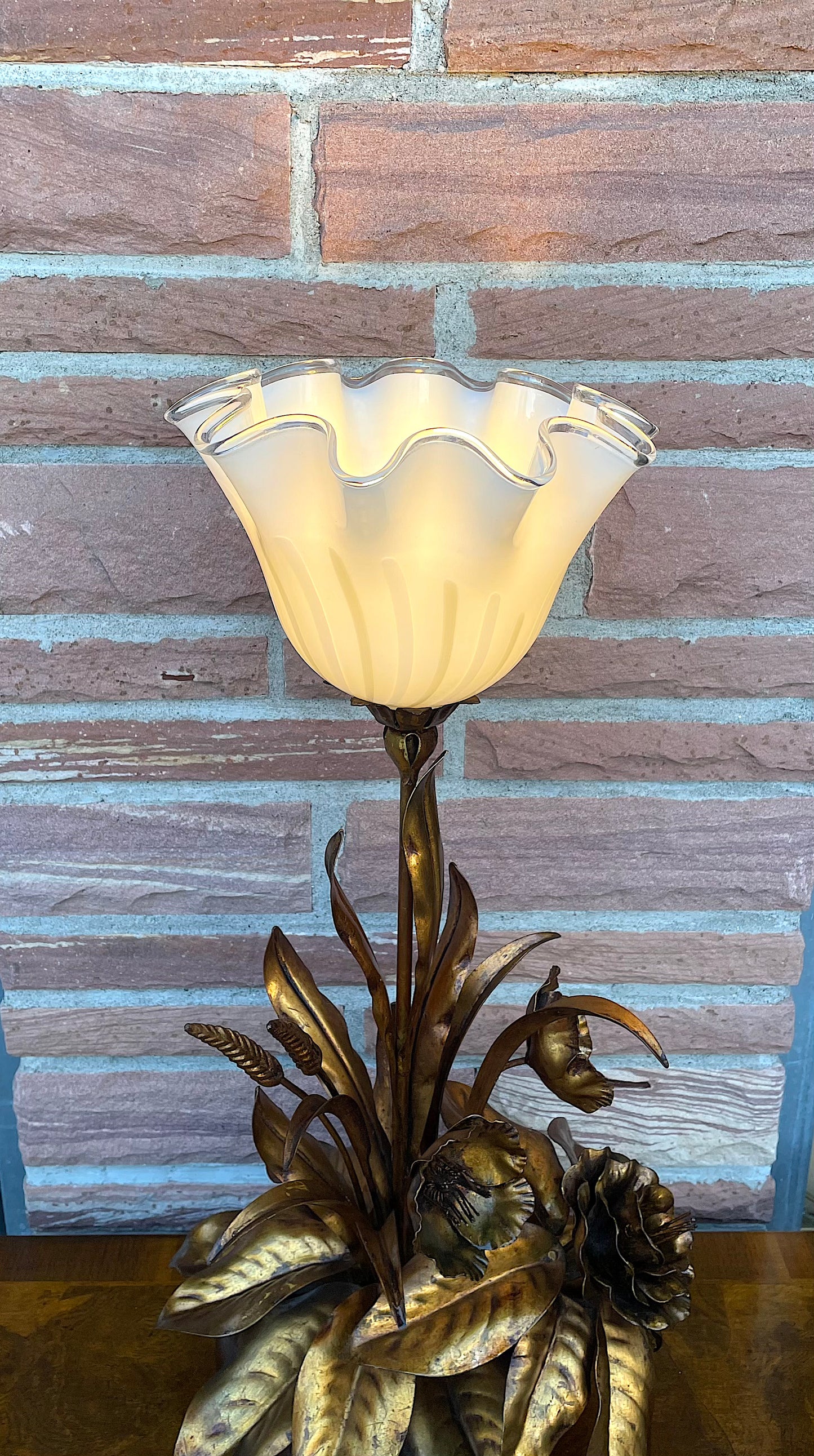 Vintage Hans Kögl Weizenähren und Blumen Tischlampe, 1960er