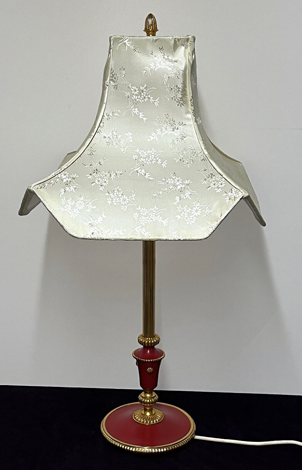 Hochwertige Empire Messing Stoffschirm Tischlampe 2 Flammig 73 cm Hoch